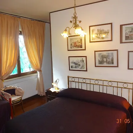 住宿加早餐酒店 圣苏西住宿加早餐别墅酒店 奇维塔韦基亚