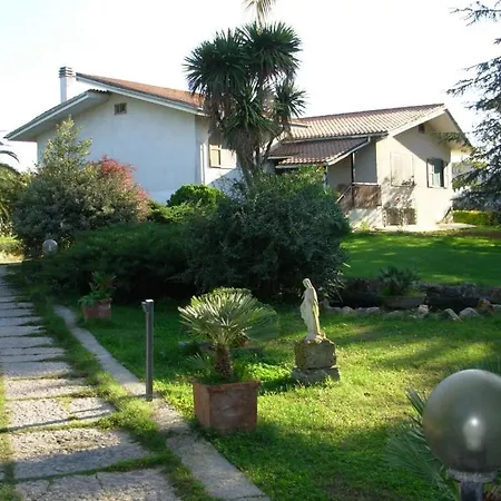 Sans Souci Bed & Breakfast Civitavecchia