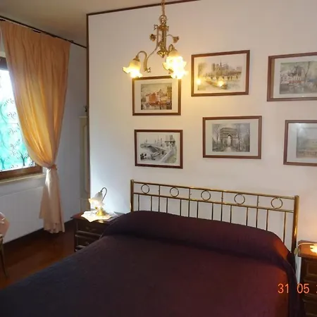Sans Souci Bed & Breakfast