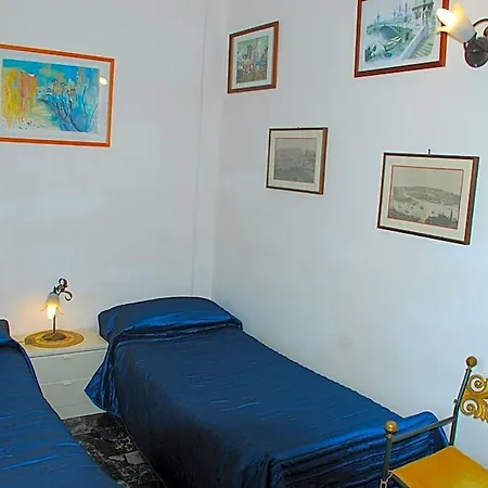 Sans Souci Bed & Breakfast 3*
